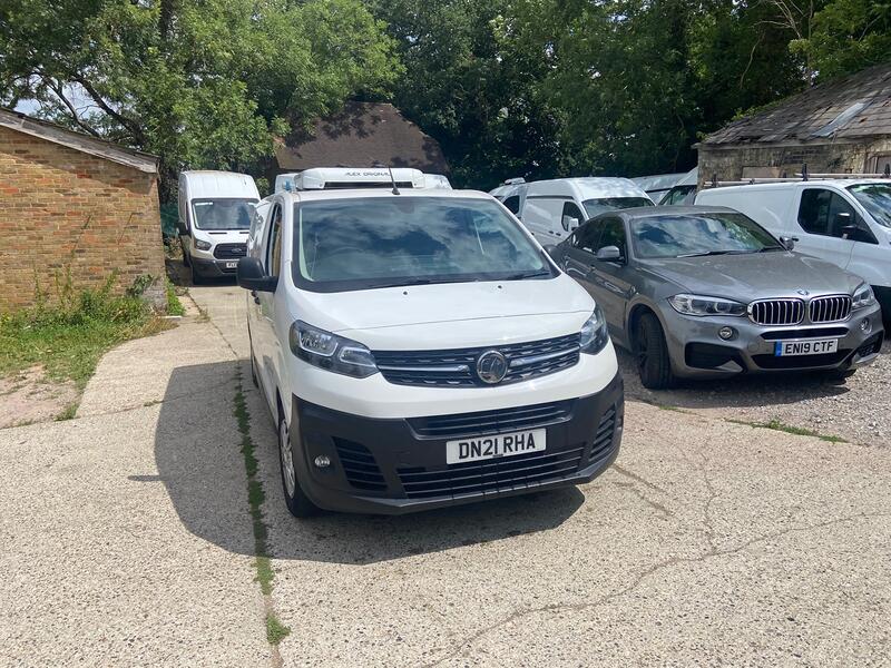 VAUXHALL VIVARO 1.5 Turbo D 2900 Dynamic