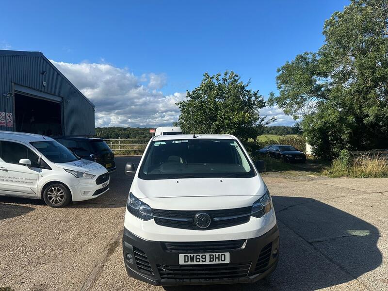 VAUXHALL VIVARO 1.5 Turbo D 2900 Dynamic